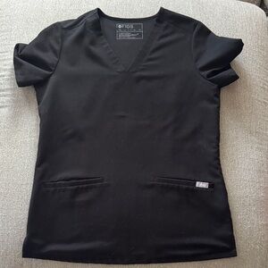 Figs Women's Casma Black Short Sleeve Top